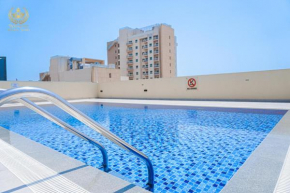 Royalton - Tranquil 15th-Floor Apartment with City Views